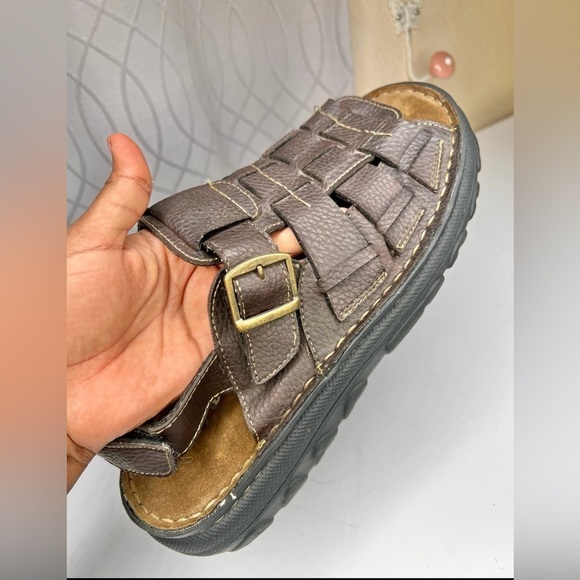 PBX Basics Chunky Y2K Brown Fisherman Sandals Men’s Size 12